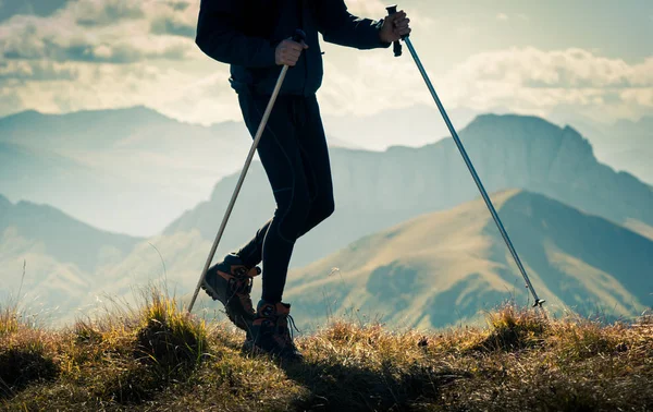 dağlarda yürüyüş