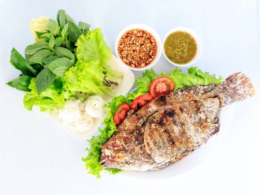 Tuzlu tilapia balık ızgara