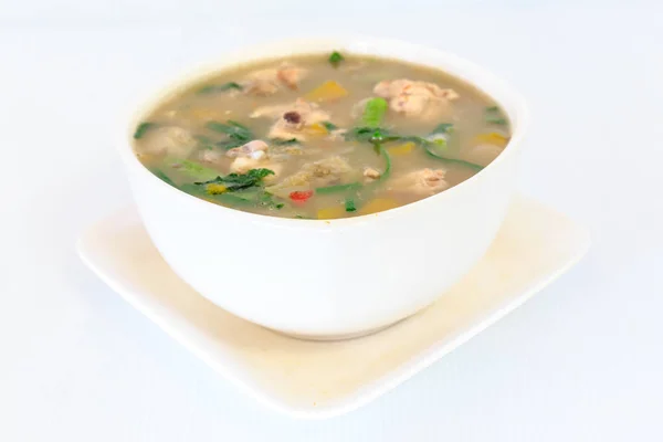 Hot spicy i kwaśny kuchnia tajska zupa — Zdjęcie stockowe