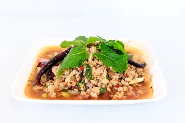 Cocina tailandesa picante caliente ensalada de cerdo picada —  Fotos de Stock