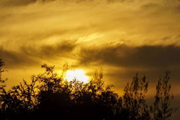 Dramatiska Molnig Himmel Twilight Time Bakgrunden — Stockfoto