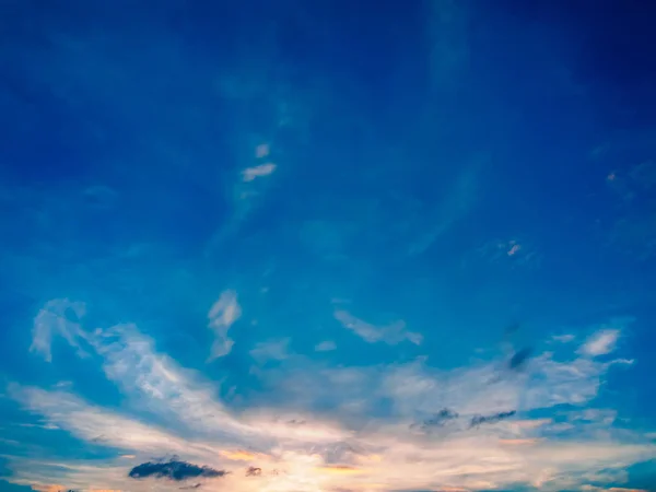 Dramático Cielo Nublado Cielo Azul Crepúsculo Tiempo Fondo — Foto de Stock