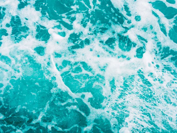Розщеплення Води Синьому Бірюзовому Морському Фоні — стокове фото