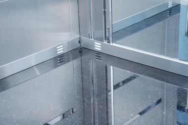 Yeni ve modern Asansör kabin 