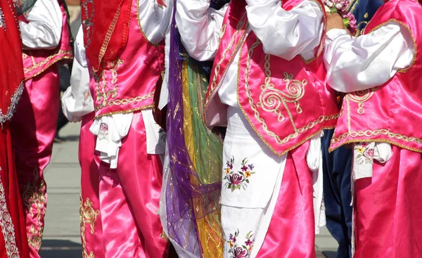 Turkish Dancers Traditional Costume — Stock Photo, Image