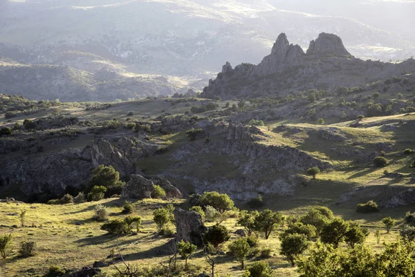 Güzel Doğa Hills Gün Işığından Yararlanma — Stok fotoğraf