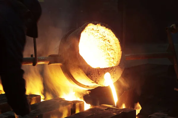 Metallurgische Anlage Heißmetallguss — Stockfoto