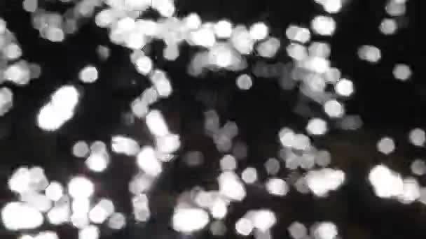 Defokussiert Verschwommene Wasseroberfläche Glühend — Stockvideo