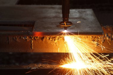 CNC lazer kesimi metal, modern endüstriyel teknoloji.