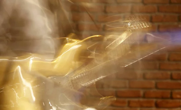 Sahnede Elektro Gitar Çalmak Bulanık Resim — Stok fotoğraf