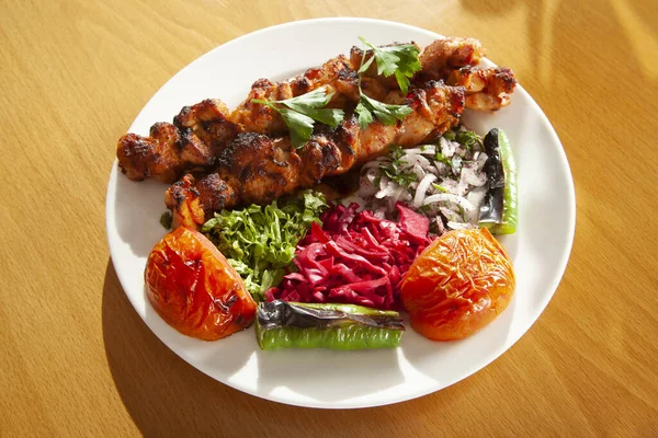 Chicken Shish Kebab Roasted Vegetables — Stock Photo, Image