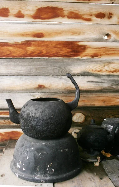 Черный Горшок Чайник Сарае — стоковое фото