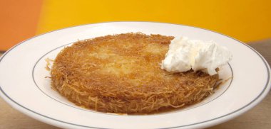 Dondurmalı Türk tatlısı.