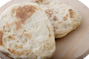 Geleneksel düz ekmek. Taze ve lezzetli ev yapımı ekmek..