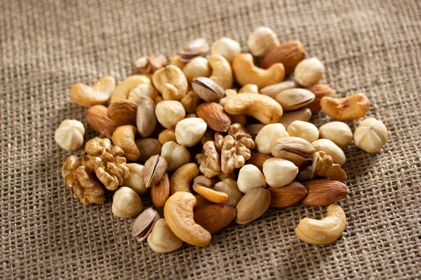 Cashews Pistachios Almonds Walnuts Hazelnuts Mixed Nuts — Stock Photo, Image