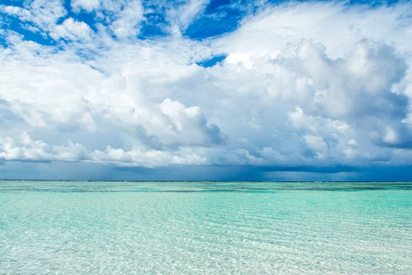 Hermoso Paisaje Claro Océano Índico Turquesa Islas Maldivas — Foto de Stock