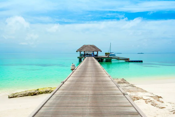 Södra Ari Atoll, Dhidhoofinolhu, Maldiverna - 4 juli 2017: Overwat — Stockfoto