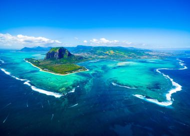 Mauritius Adası 'nın havadan görünüşü