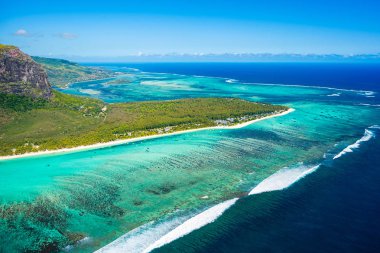 Mauritius Adası 'nın havadan görünüşü