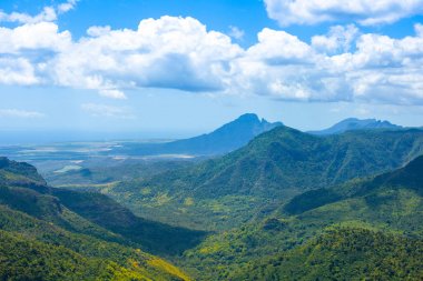  Black River Vadisi Ulusal Parkı 