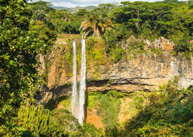 Chamarel şelale peyzaj 