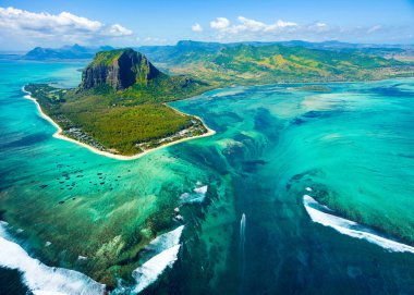 Mauritius Adası 'nın havadan görünüşü
