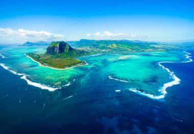 Mauritius Adası 'nın havadan görünüşü