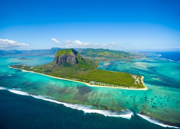Mauritius Adası 'nın havadan görünüşü