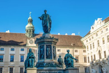 İmparator Francis Anıtı 