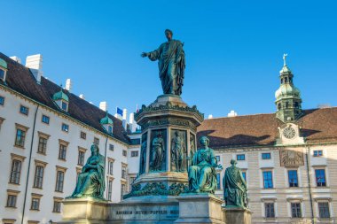 İmparator Francis Anıtı 