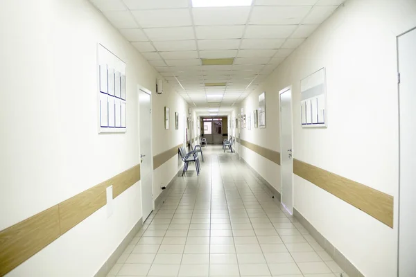 Szpital korytarz wnętrza bez sicks — Zdjęcie stockowe