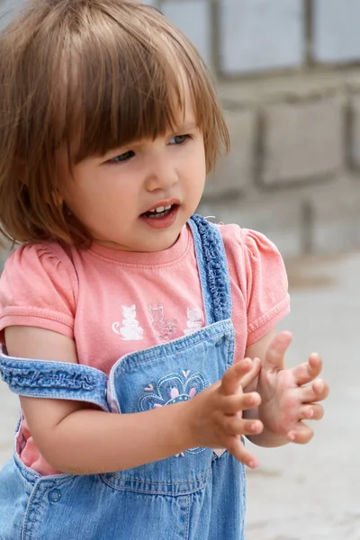 Baby girl in blue clother — Stock Photo, Image