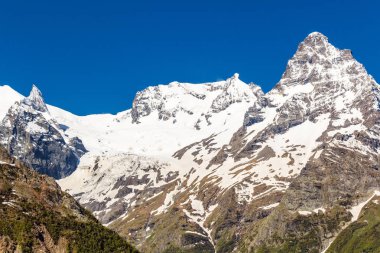 Kafkas Dağları kar altında