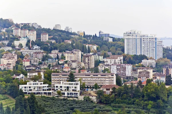 Panorama z rosyjskim mieście Soczi — Zdjęcie stockowe