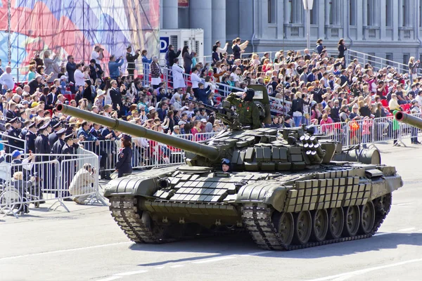 Russian military transport at the parade on annual Victory Day, — Stock Photo, Image