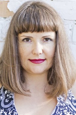 Yaşlı kadın ile kopyalama kırışıklıkları