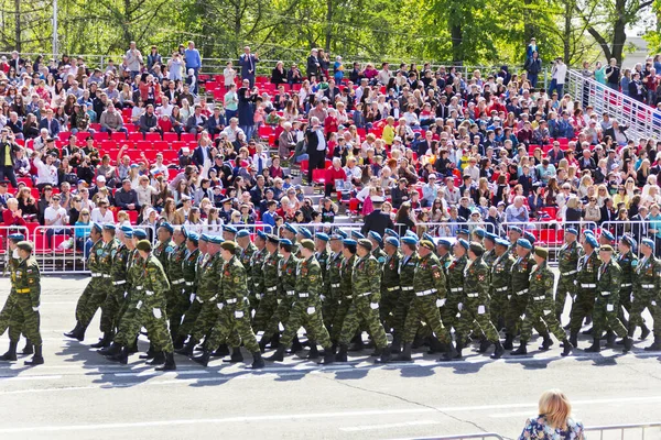 Samara Rusia Mayo 2016 Soldados Rusos Marchan Desfile Anual Del —  Fotos de Stock