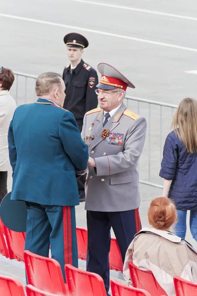 Samara Russia May 2017 Meeting Old Friends Celebration Annual Victory — Stock Photo, Image