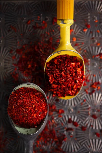 Red hot chilli paprika vločky — Stock fotografie