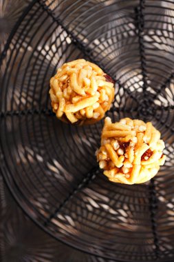 Chak-chak geleneksel tatlı tatlı 