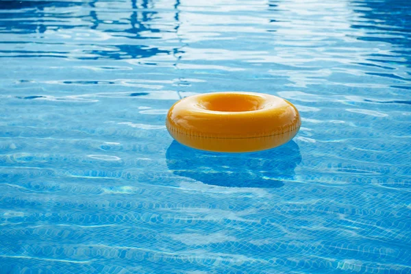 Floating ring on water — Stock Photo, Image