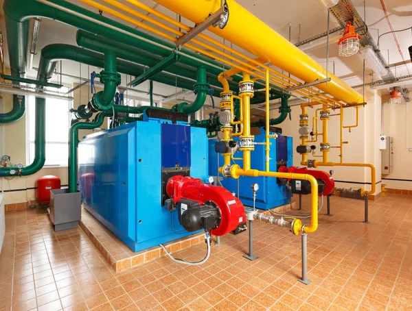 Interior gas boiler house with a lot of industrial boilers, pipe — Stock Photo, Image