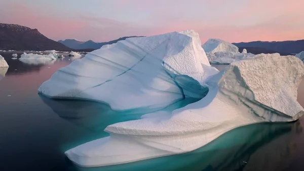 Grönland Jéghegy Utazás Óceán Hó — Stock Fotó