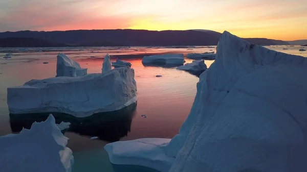 Gronelândia Iceberg Viagem Oceano Neve — Fotografia de Stock