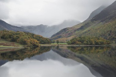 Crummock su sunri, güzel sonbahar sonbahar manzara resim