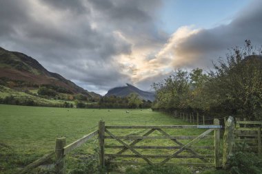 Lake Buttermere göl güzel sonbahar sonbahar manzara görüntüsü