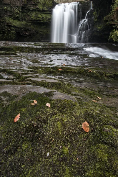 Beautiful waterfall landscape image in forest during Autumn Fall — Stock Photo, Image