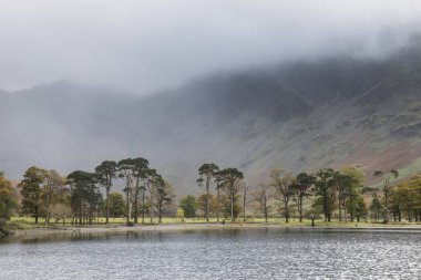Lake Buttermere göl güzel sonbahar sonbahar manzara görüntüsü