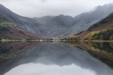 Lake Buttermere göl güzel sonbahar sonbahar manzara görüntüsü