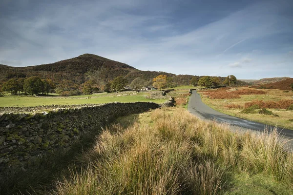 Stunning tourism landscape image of Lake District during Autumn — Stock Photo, Image